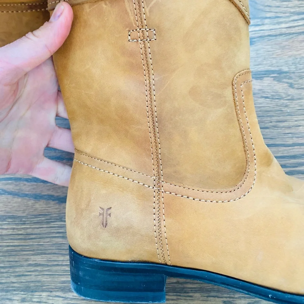 Frye Leather Women Short Riding Boot 3471443 size 6 - Picture 7 of 10